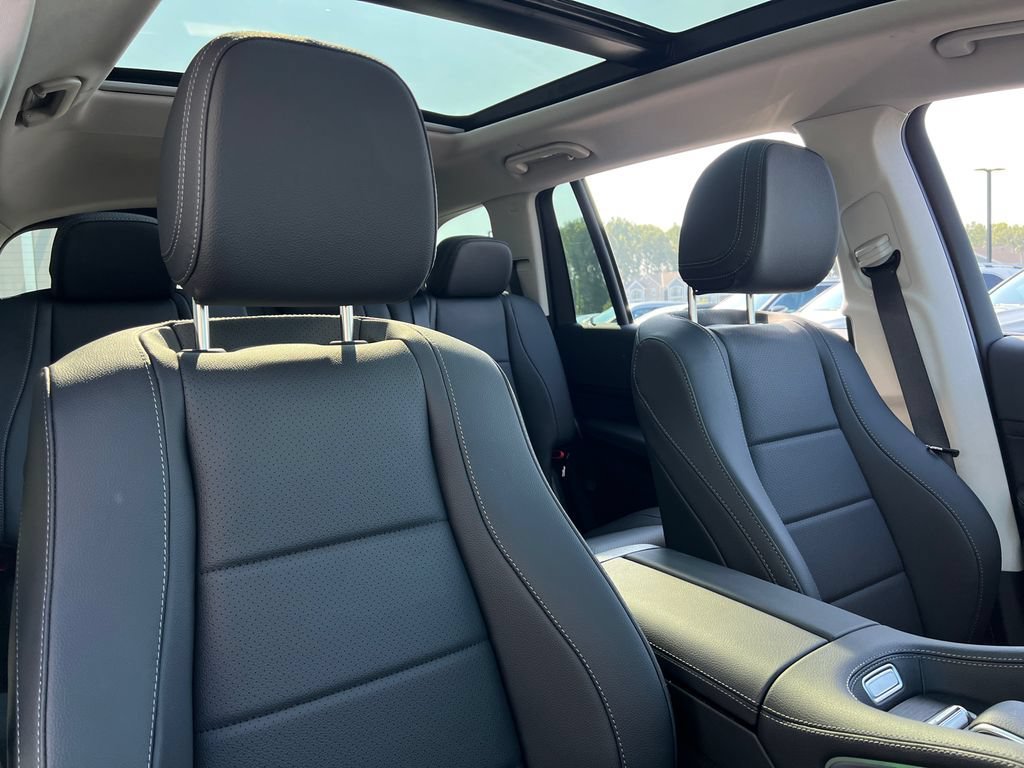 New 2026 Black Mercedes-Benz GLS 450 image 66