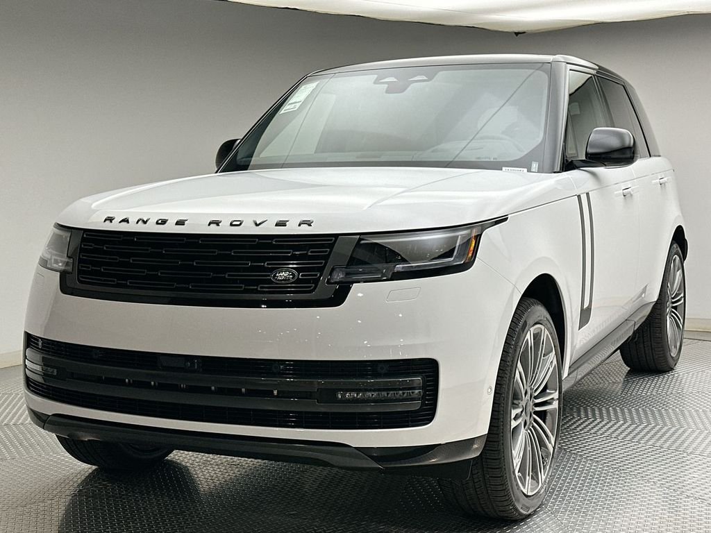 New 2026 Fuji White Land Rover SE image 1