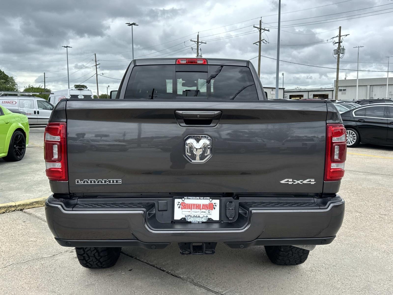 Used 2024 Granite Crystal Metallic Clearcoat Ram Laramie image 6