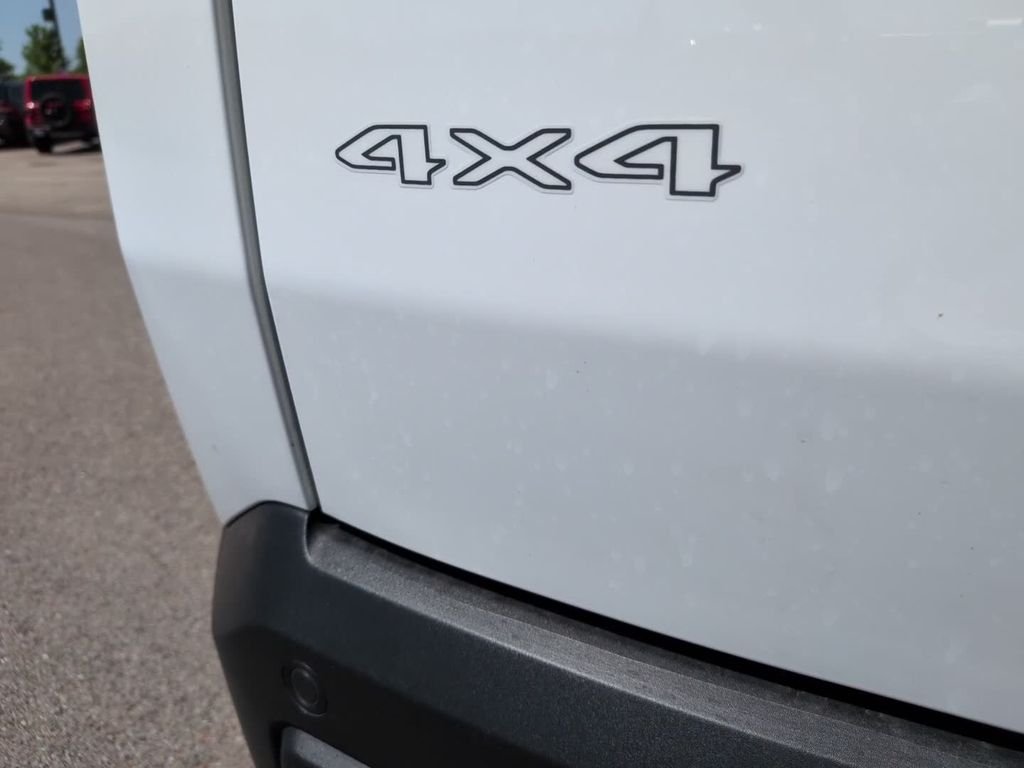 New 2026 White Jeep Laredo image 9