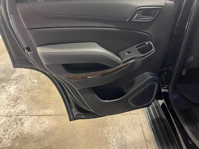 Used 2020 BLACK Chevrolet LS image 24