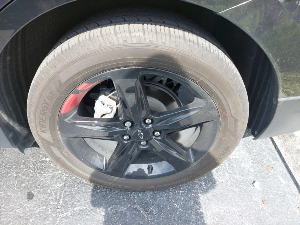Used 2024 Mosaic Black Metallic Chevrolet Premier image 10