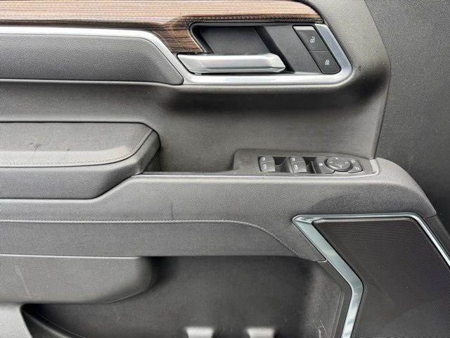 2025 Chevrolet Silverado 1500 LT - Photo 15