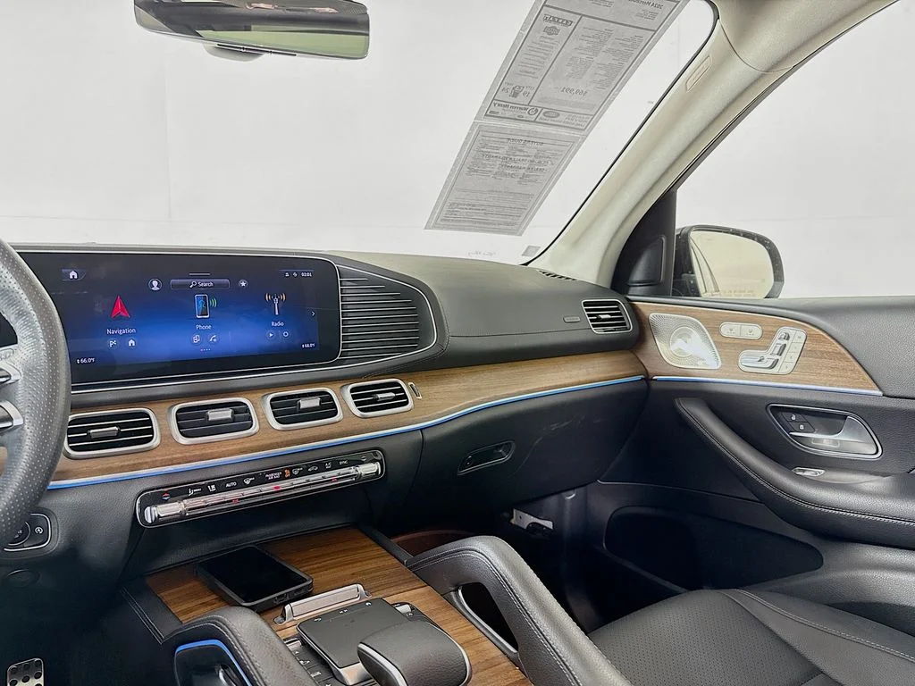 Used 2024 Cirrus Silver Metallic Mercedes-Benz GLS 450 image 26