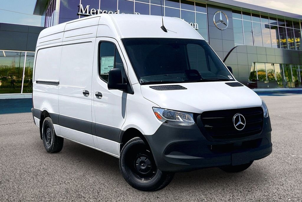 2025 Mercedes-Benz Sprinter 2500 144 WB's photo