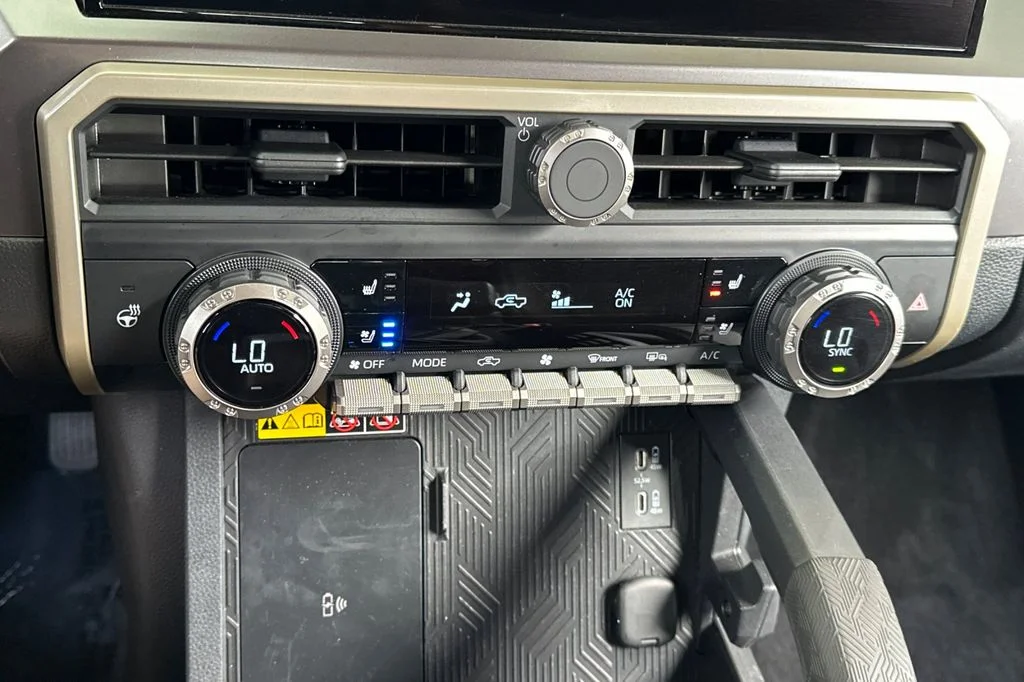 Certified Used 2026  Toyota TRD Off-Road image 19