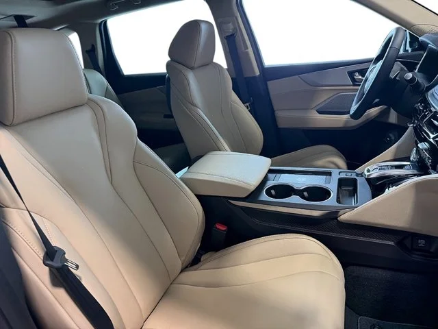 New 2026 Platinum White Pearl Acura 4DR SH-AWD image 39