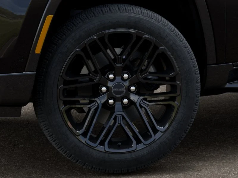 2025 Jeep Wagoneer L Series II - Photo 31