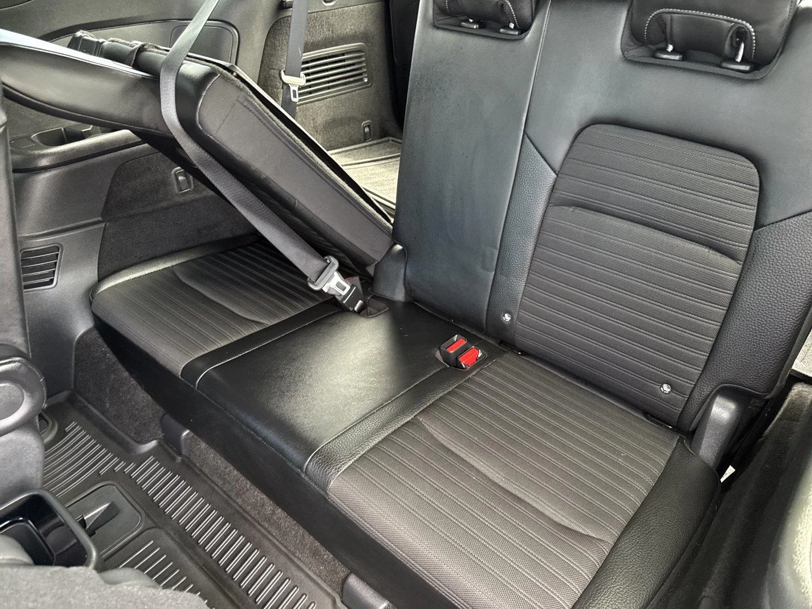 Used 2024 Gun Metallic Nissan Rock Creek image 33