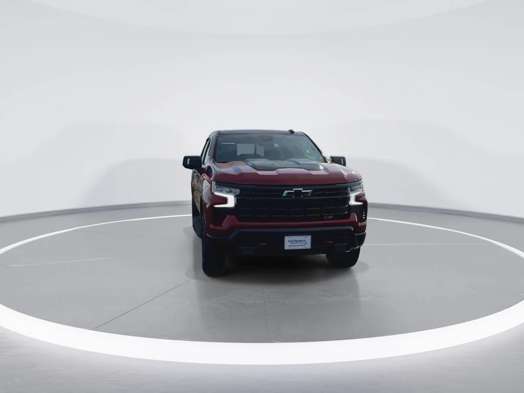 Used 2022 Red Chevrolet LT Trail Boss image 3