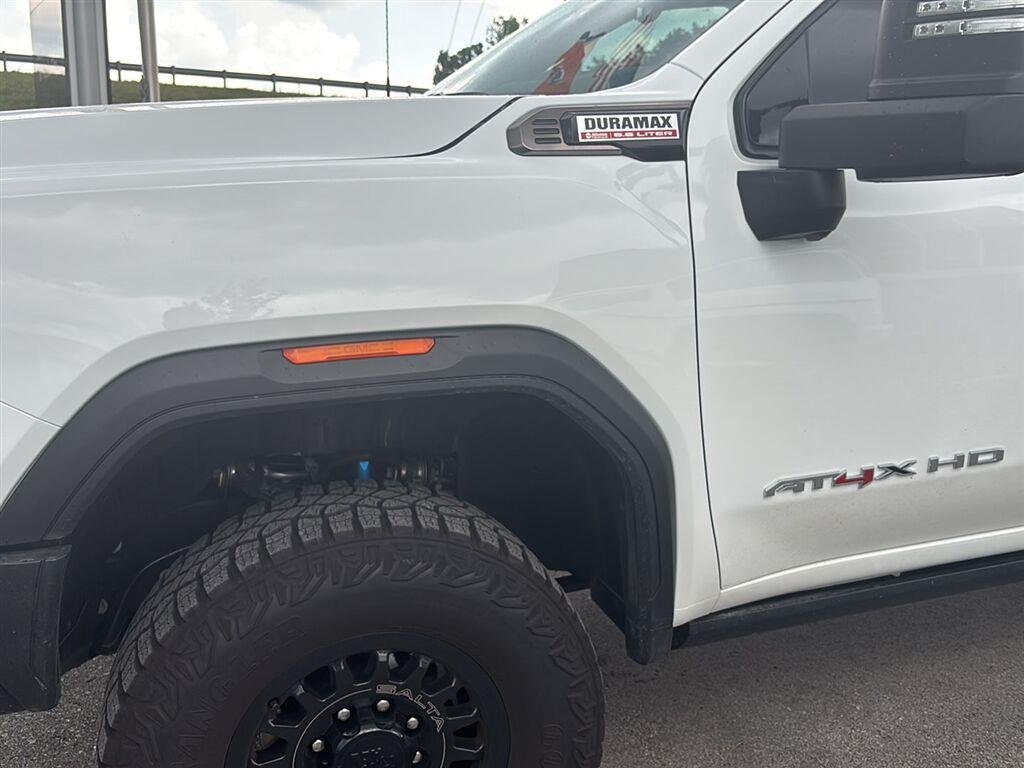 Used 2025 Summit White GMC AT4X image 12