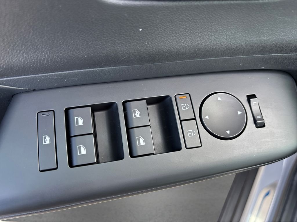 2026 Hyundai Kona SE - Photo 33
