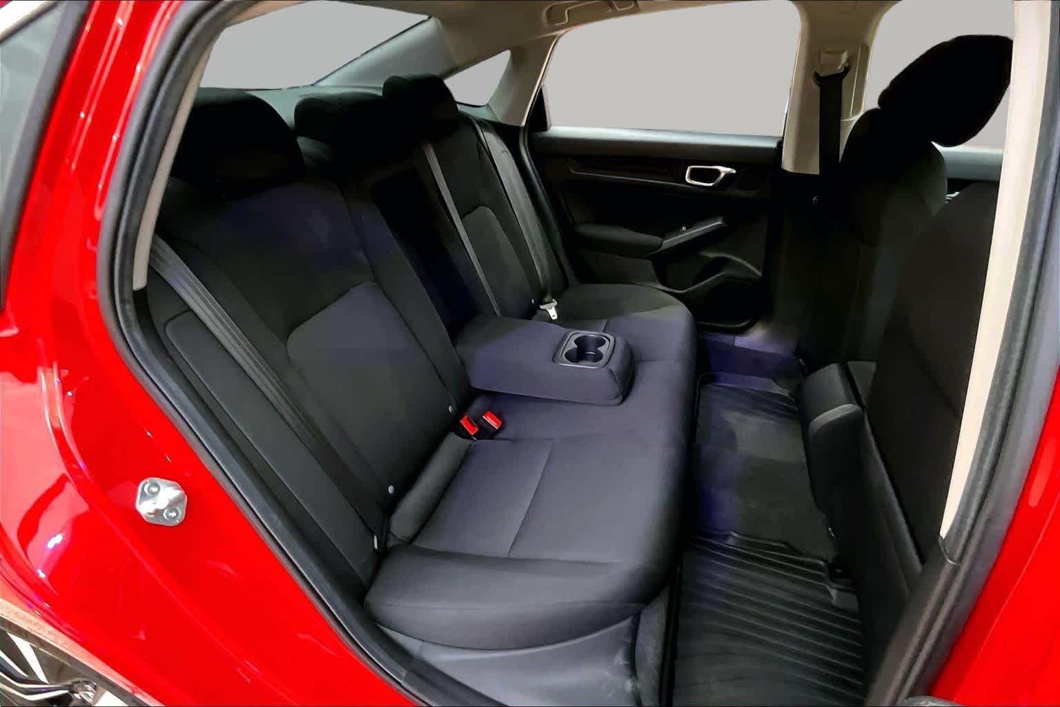2024 Honda Civic EX - Photo 18