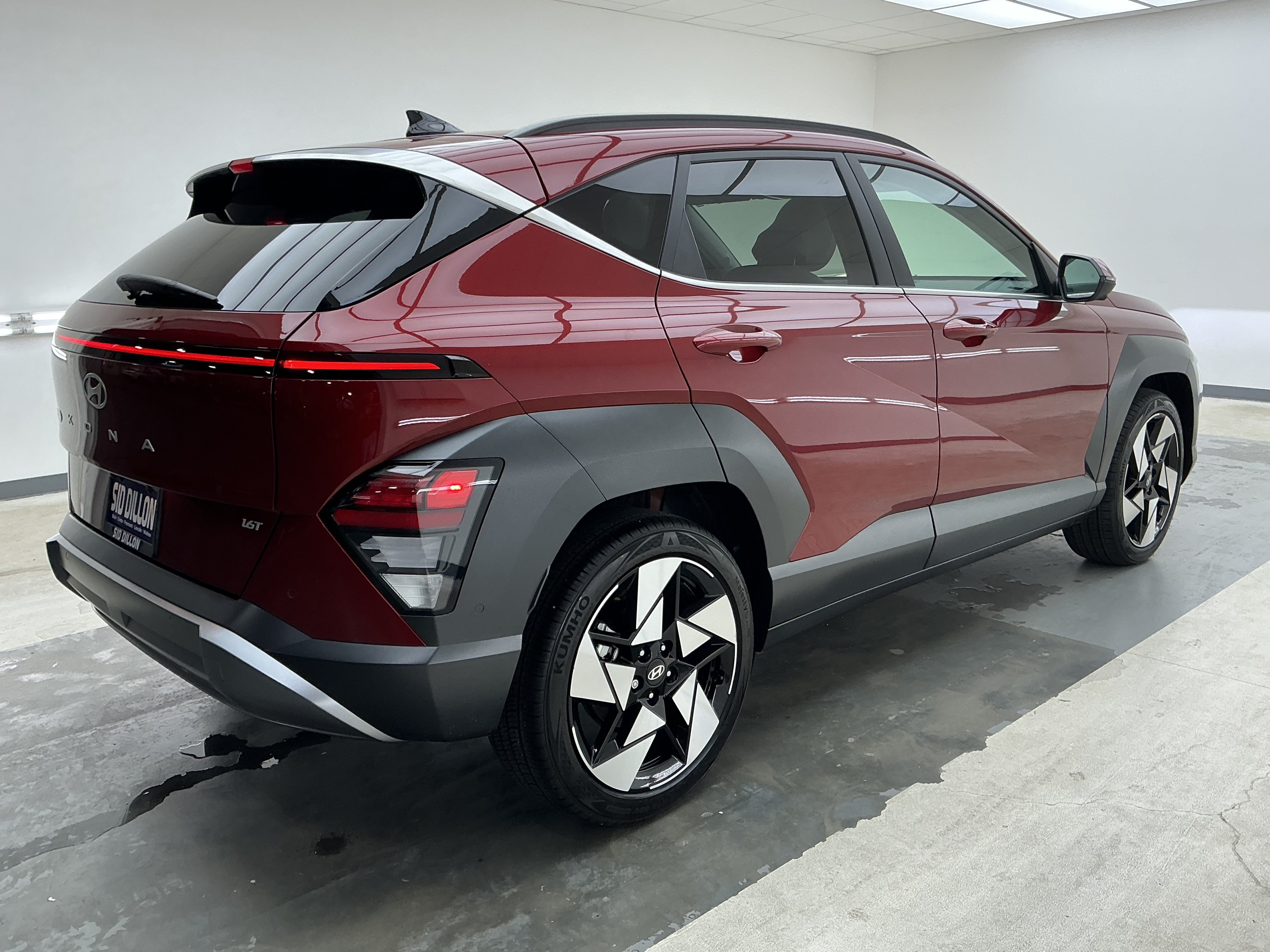 Certified Used 2024 Ultimate Red Metallic Hyundai Limited image 4