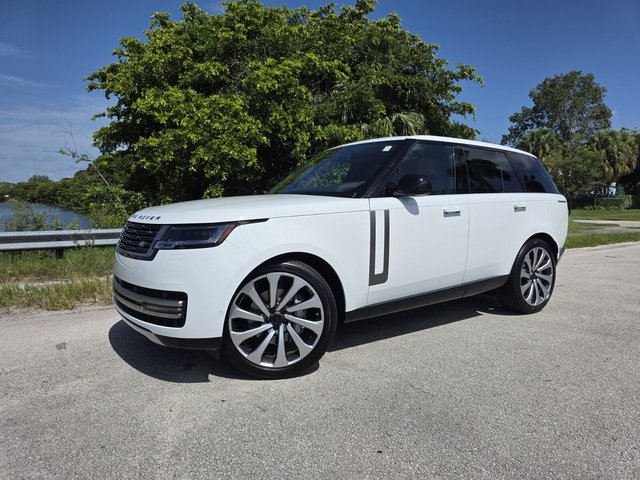 2026 Land Rover Range Rover P400 SE