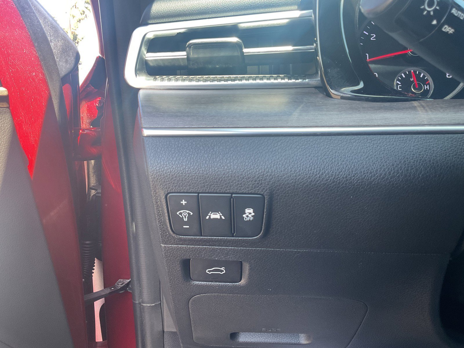 Used 2021 Passion Red Kia EX image 24