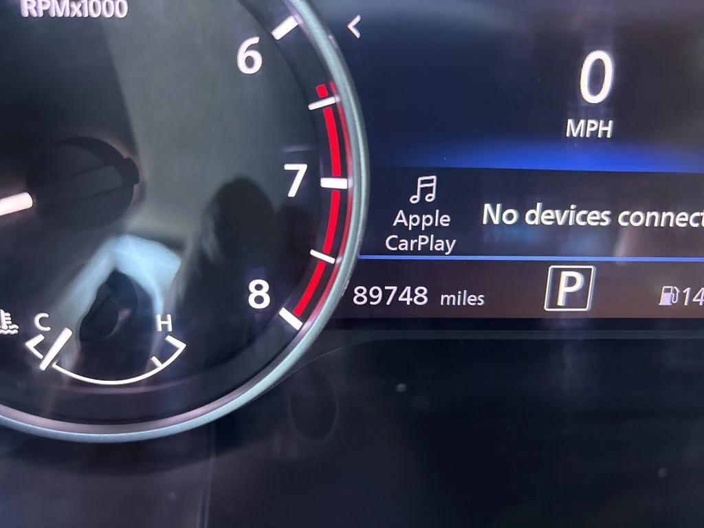 Used 2022 Aspen White Nissan SV image 16
