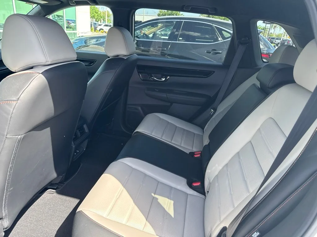 Used 2024  Honda Sport Touring image 12