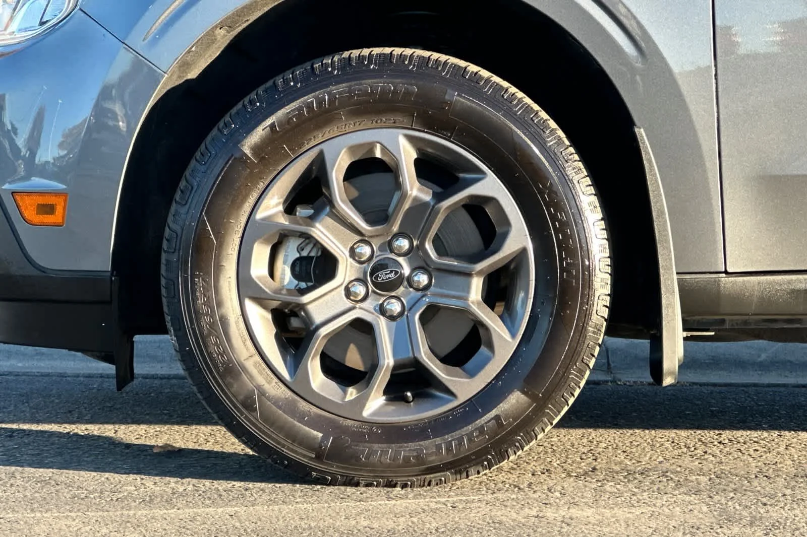 Certified Used 2024 Light Blue Clearcoat Metallic Ford XLT image 24