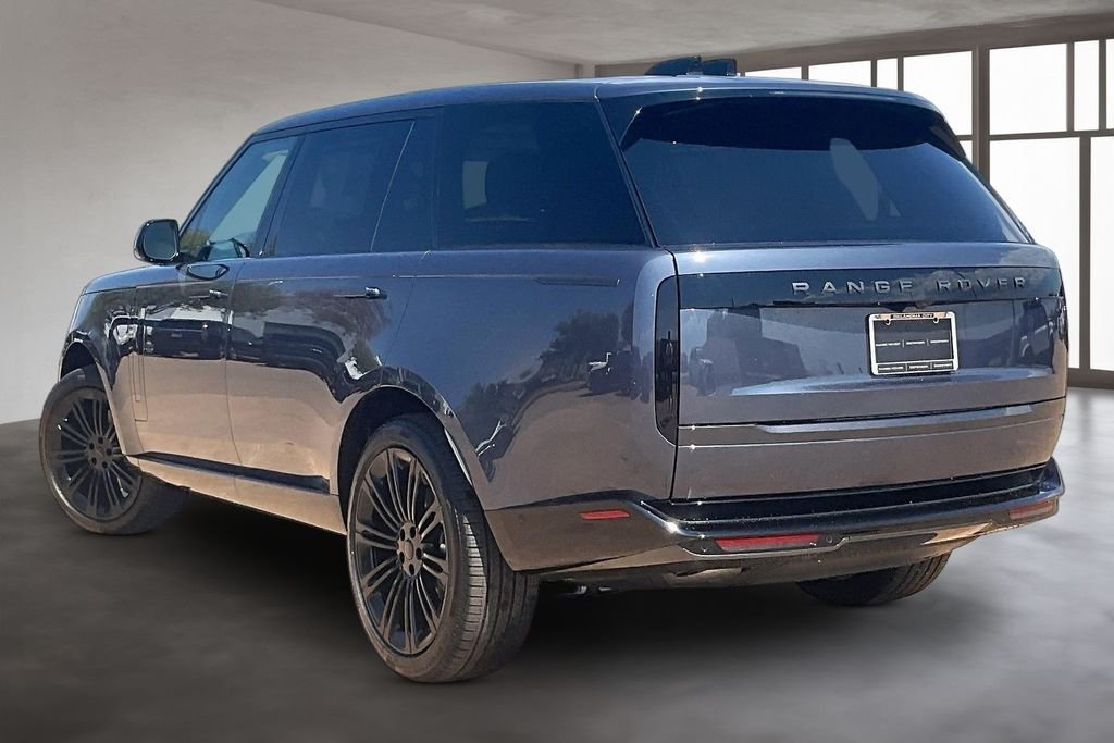 New 2026 Varesine Blue Metallic Land Rover SE image 3