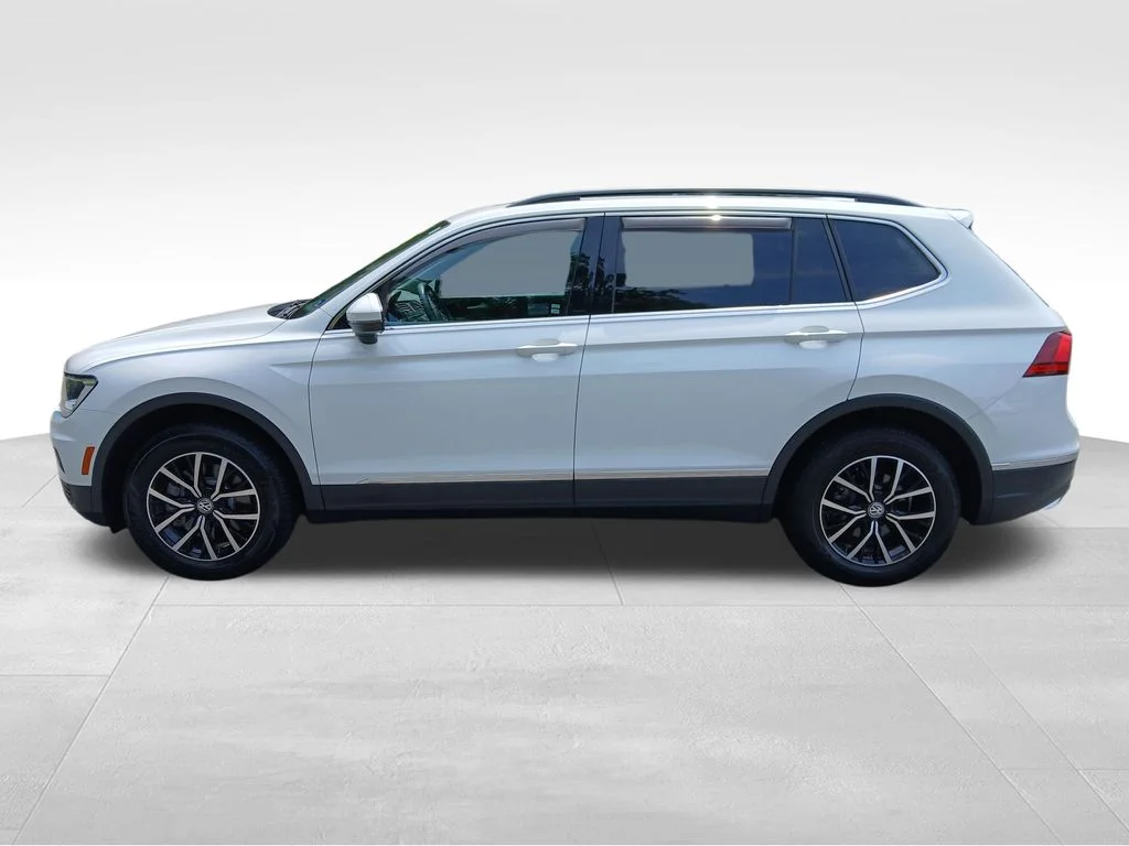 Used 2021 White Volkswagen  image 5
