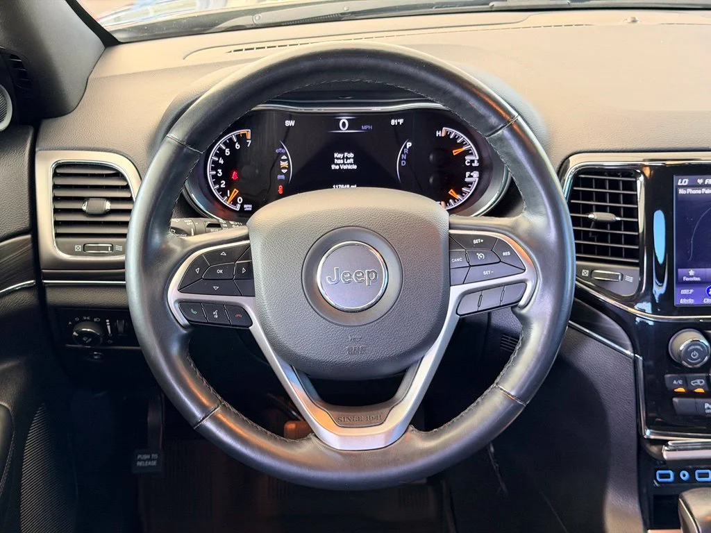 Used 2021 Gray Jeep Limited image 17