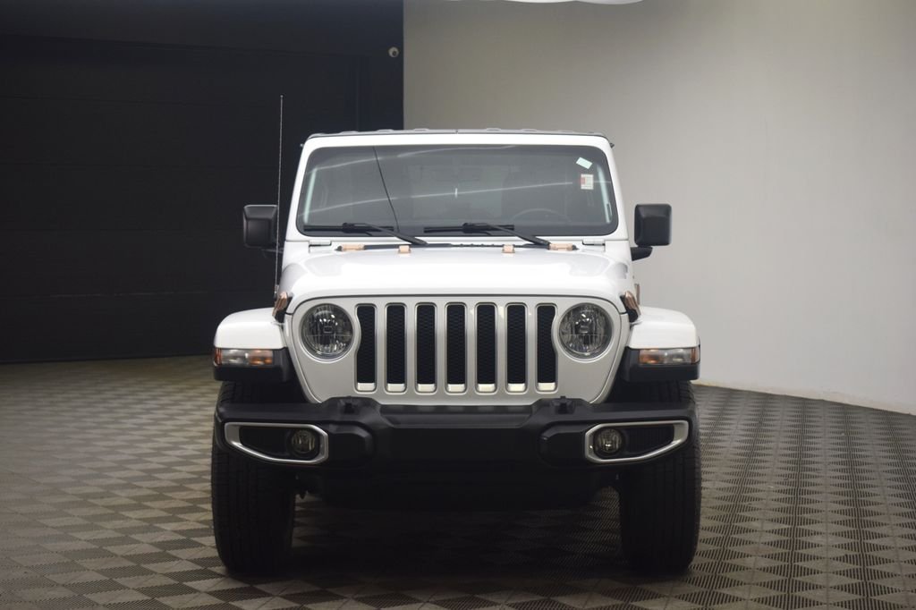 Used 2023 White Jeep Sahara image 15