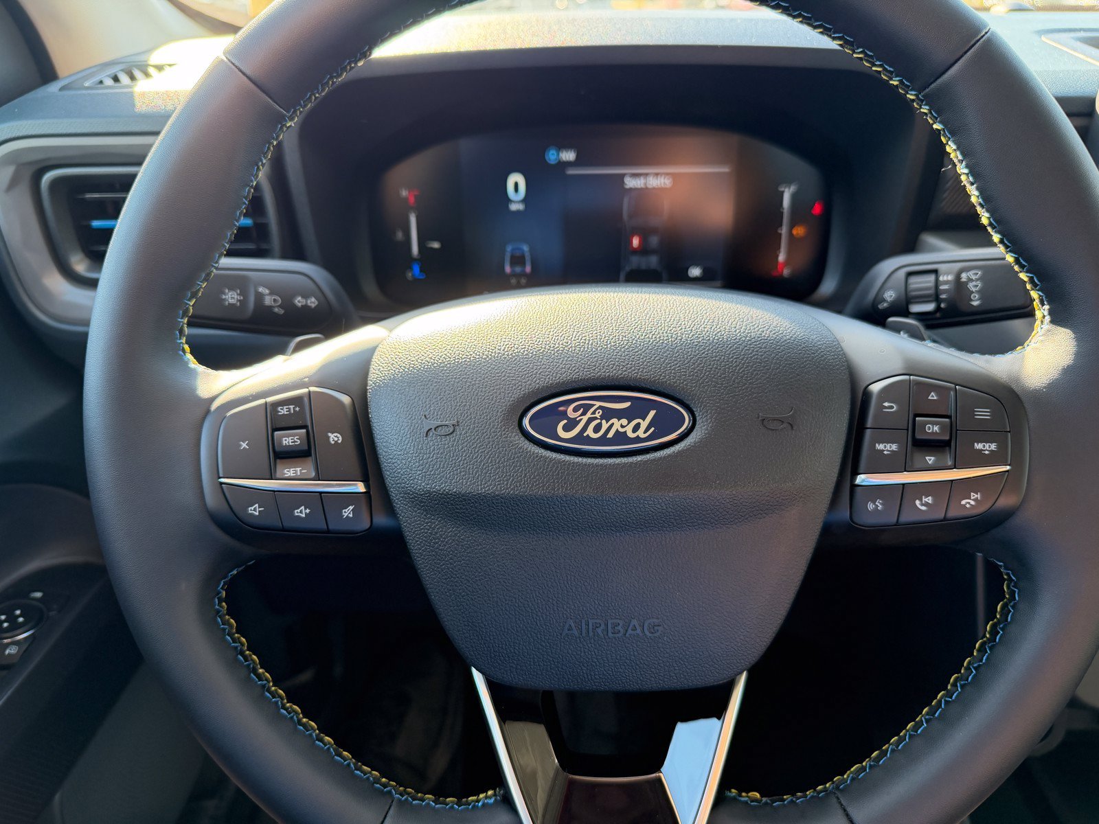 New 2026 Carbonized Gray Metallic Ford Lobo™ image 26