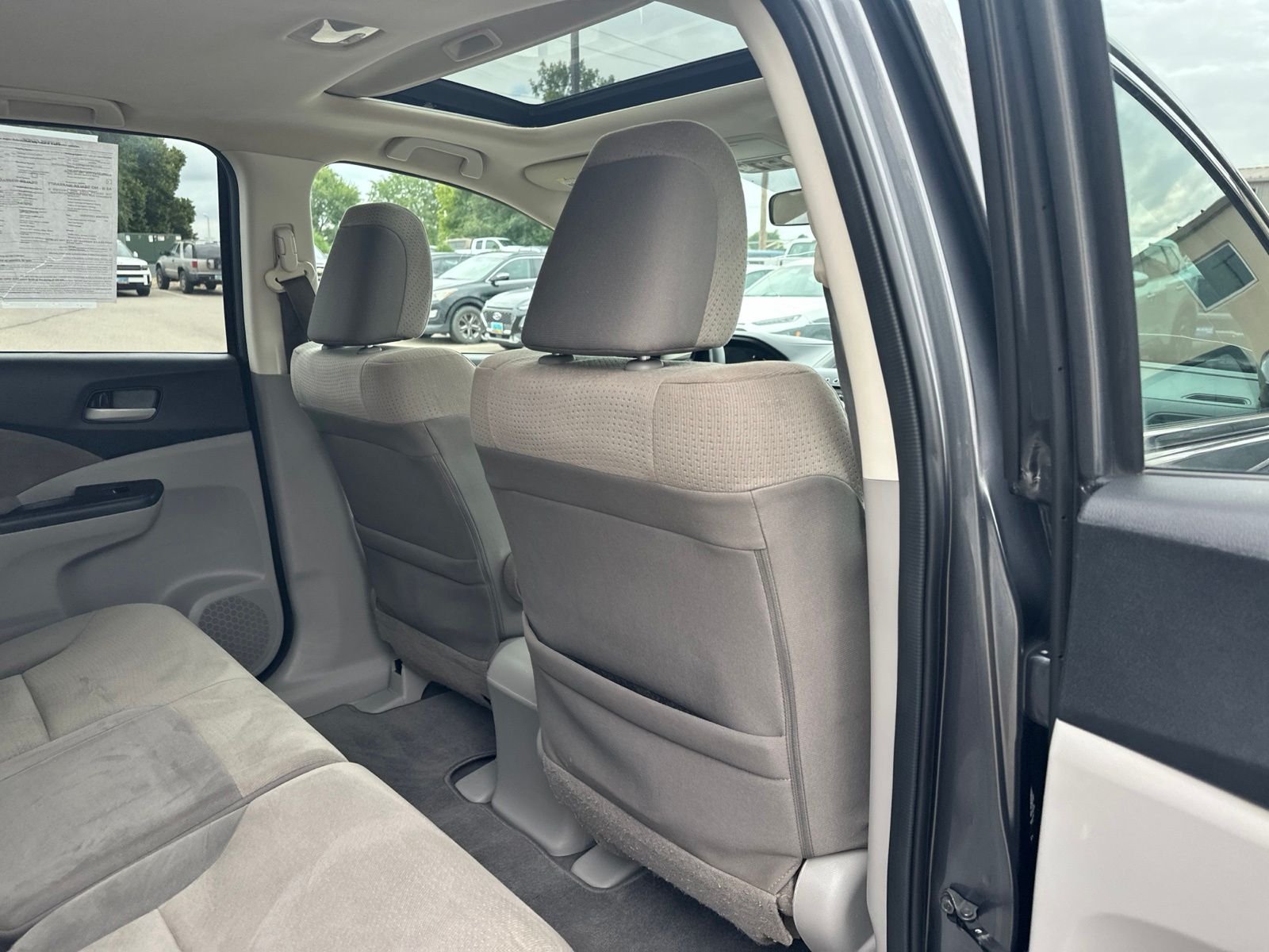 Used 2014  Honda EX image 27