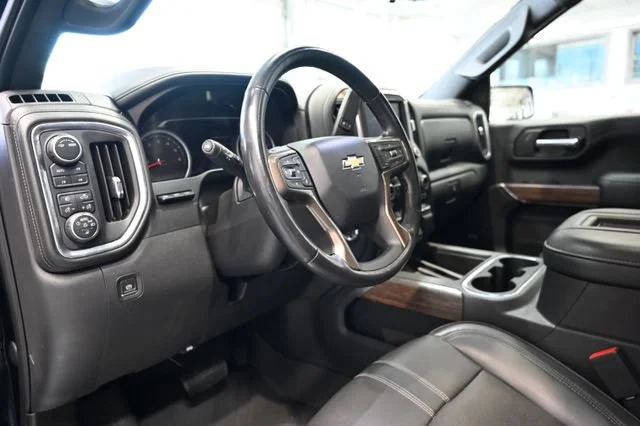 Used 2021 Black Chevrolet High Country image 21