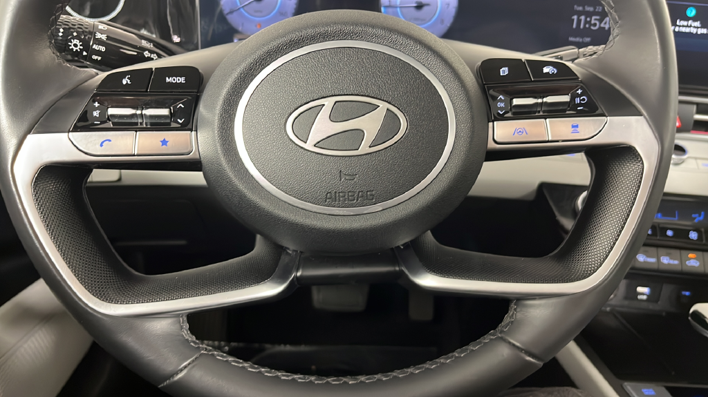 2024 Hyundai Elantra Limited - Photo 24