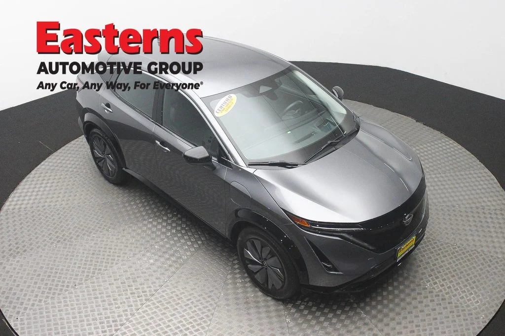 Used 2023 Gray Nissan ENGAGE image 3
