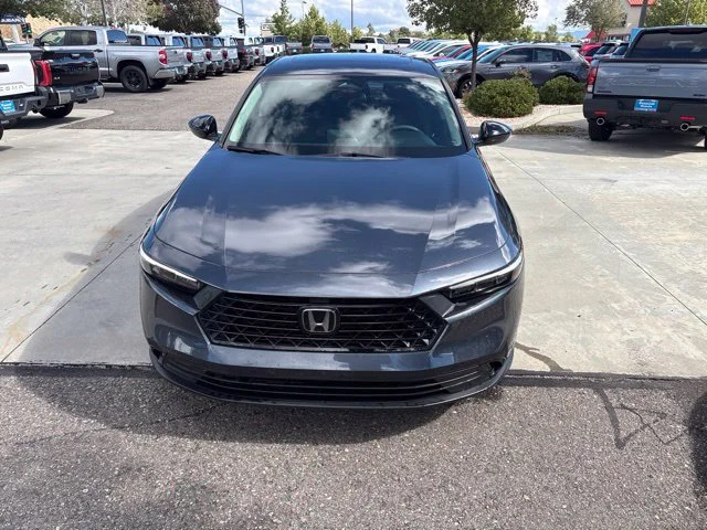 Certified Used 2026 Meteorite Gray Metallic Honda SE image 3