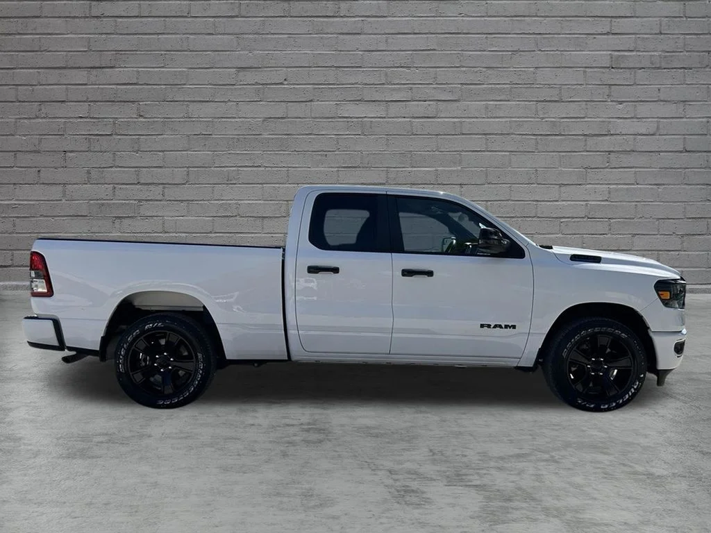 Used 2023 White Ram Big Horn/Lone Star image 5