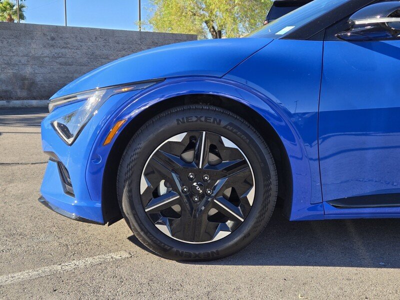 Used 2025 BLACK KIA GT-LINE RWD image 9