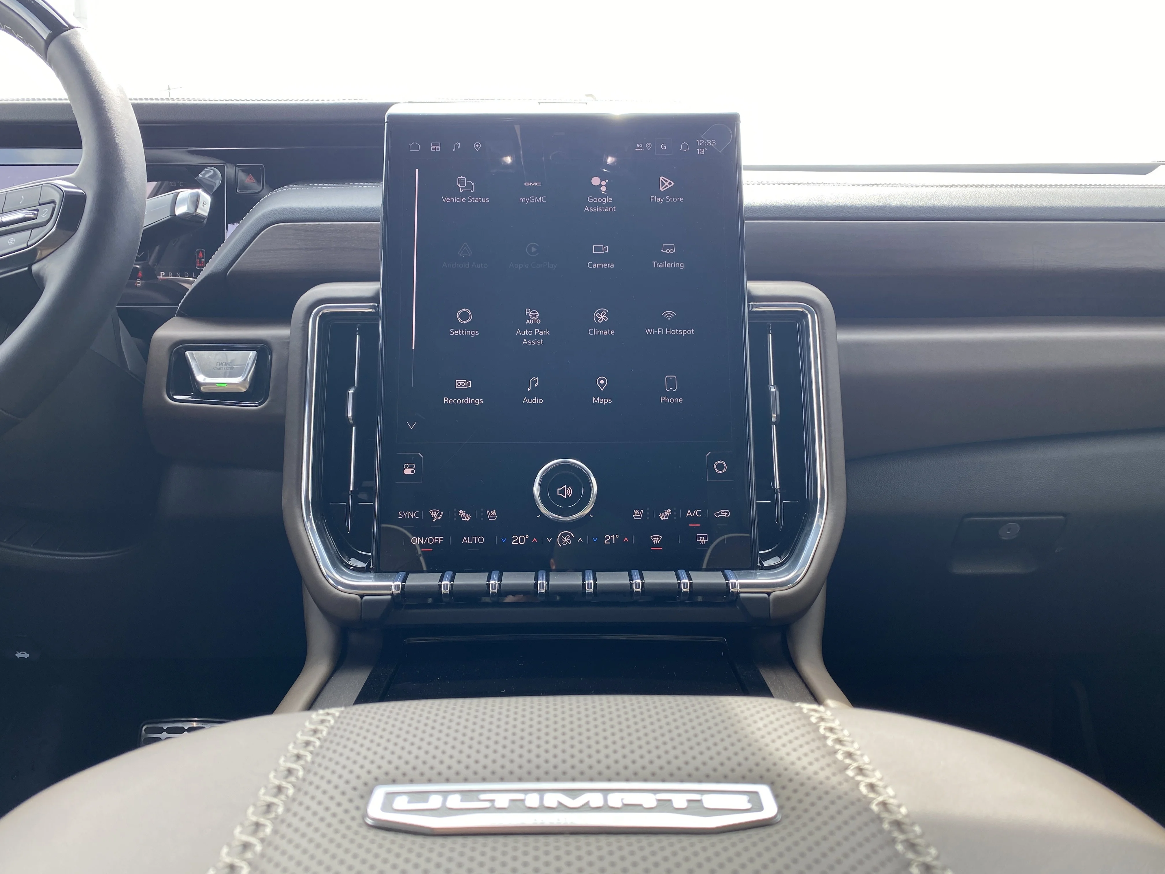 New 2026 ONYX BLACK GMC Denali Ultimate image 19
