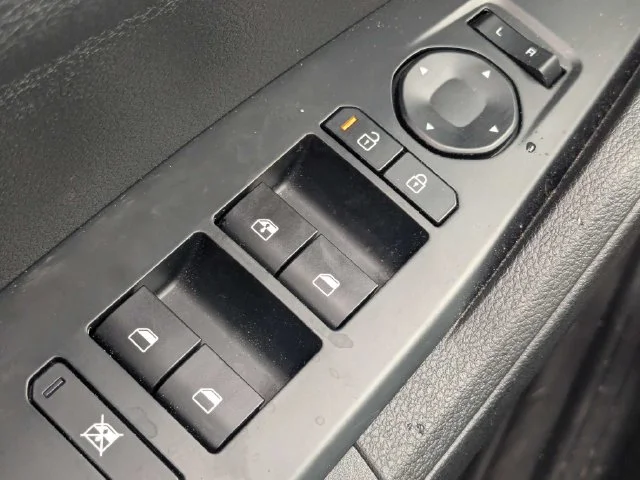 Used 2026 White Kia LX image 22