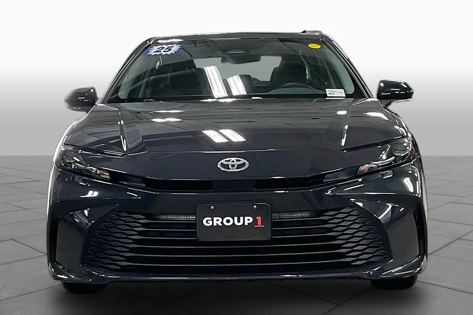 Used 2025 Underground Toyota LE image 4