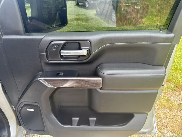Used 2020 Silver Chevrolet LTZ image 35
