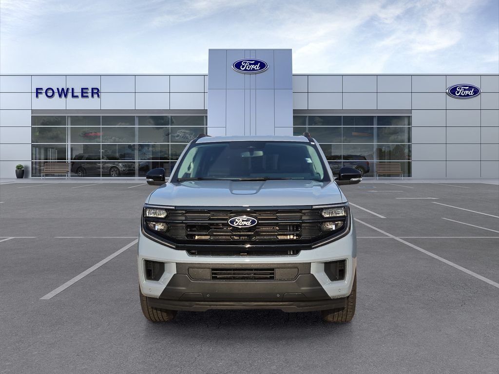New 2027 Glacier Gray Metallic Tri-Coat Ford Active image 2