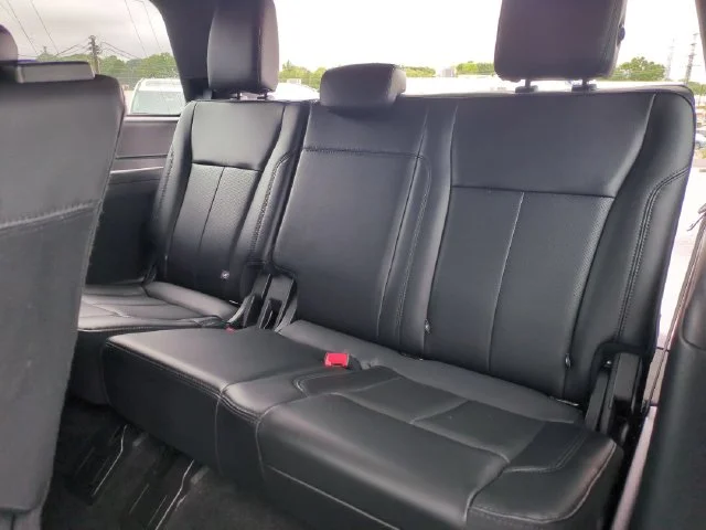 Used 2021 Gray Ford XLT image 30