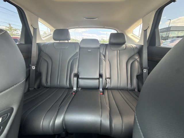 Used 2025 Black Genesis 2.5T image 22