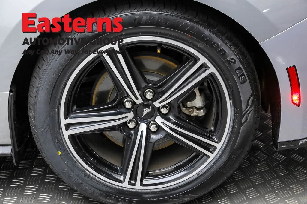 Used 2024 Silver Ford EcoBoost Premium image 8
