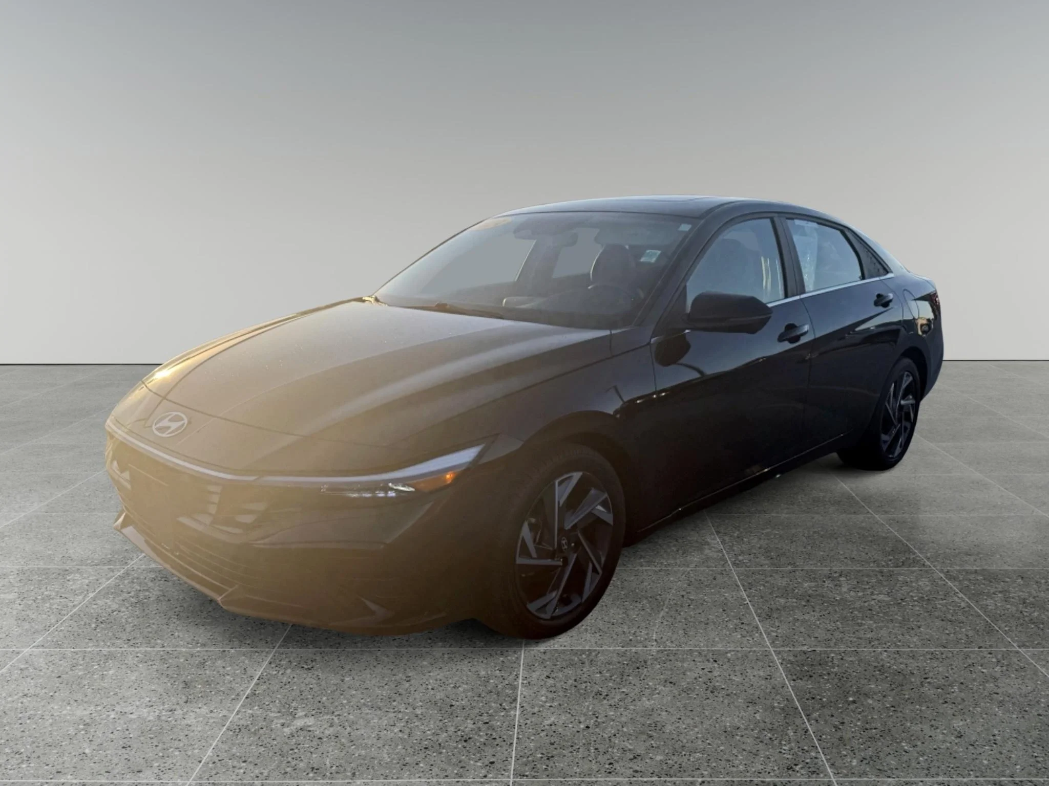 Used 2024 Abyss Black Hyundai Limited image 1