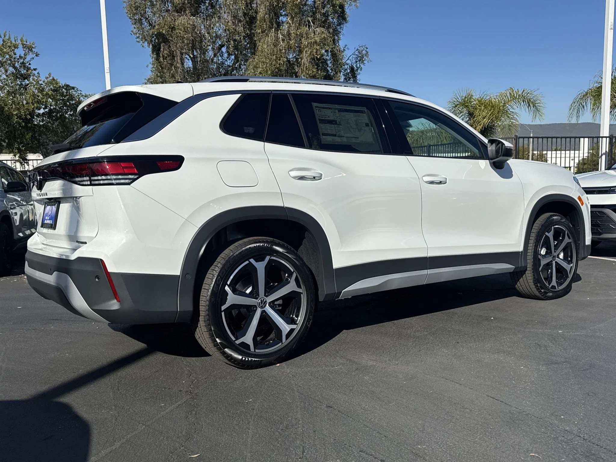 New 2026 Pure White Volkswagen SE image 8