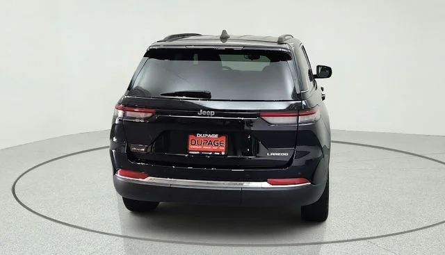 Used 2023 Black Jeep Laredo image 46