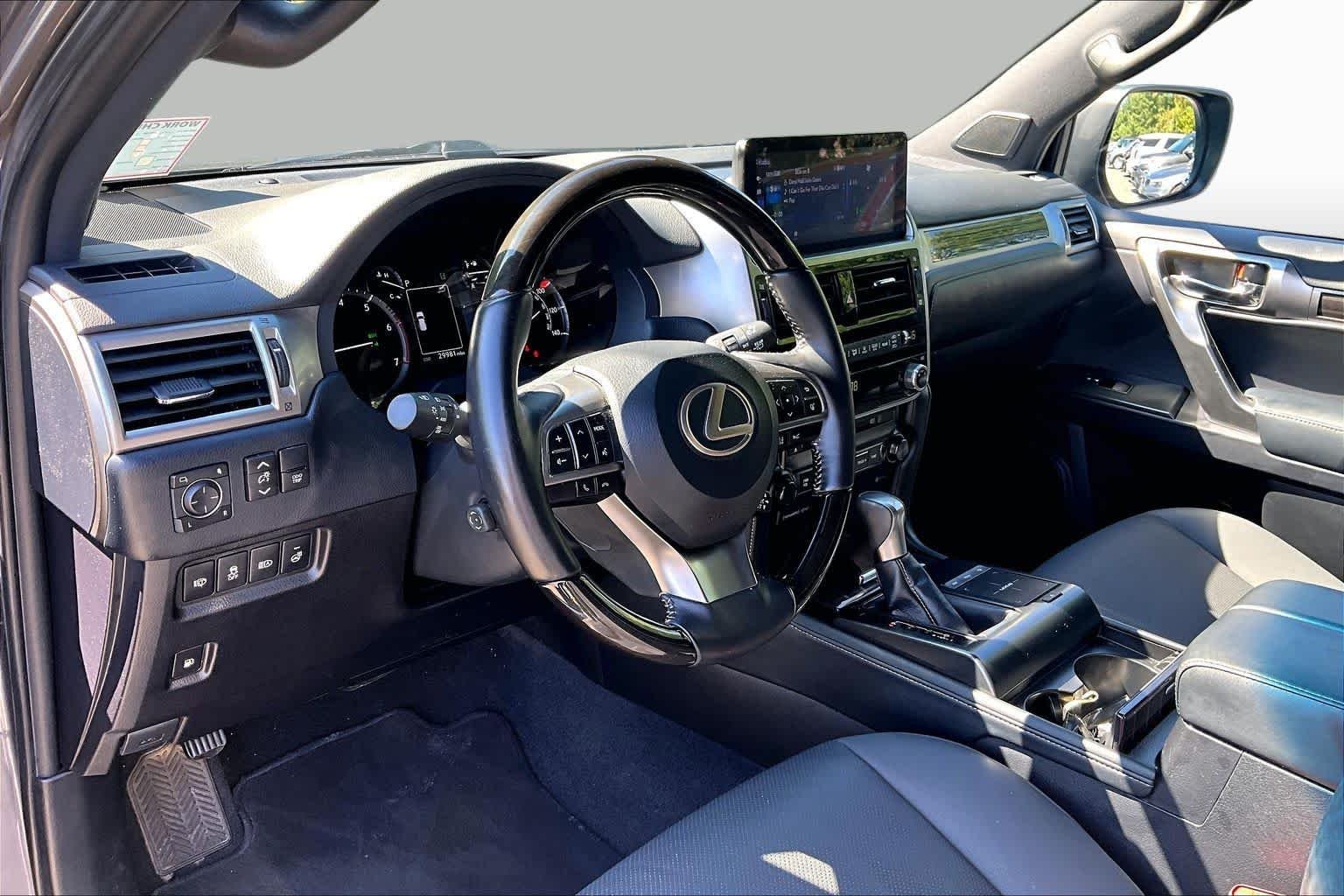 Used 2023 Nebula Gray Pearl Lexus Premium image 17