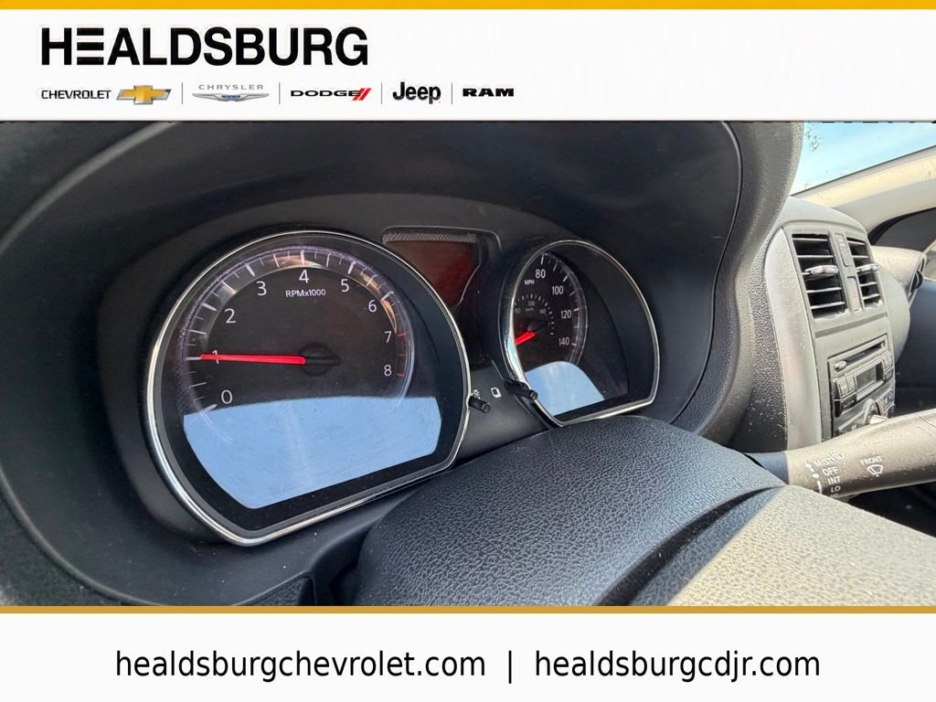 Used 2014 Silver Nissan 1.6 SV image 18