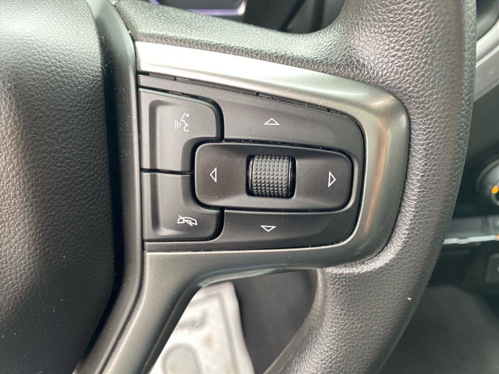 Used 2021 Satin Steel Metallic Chevrolet Custom image 16