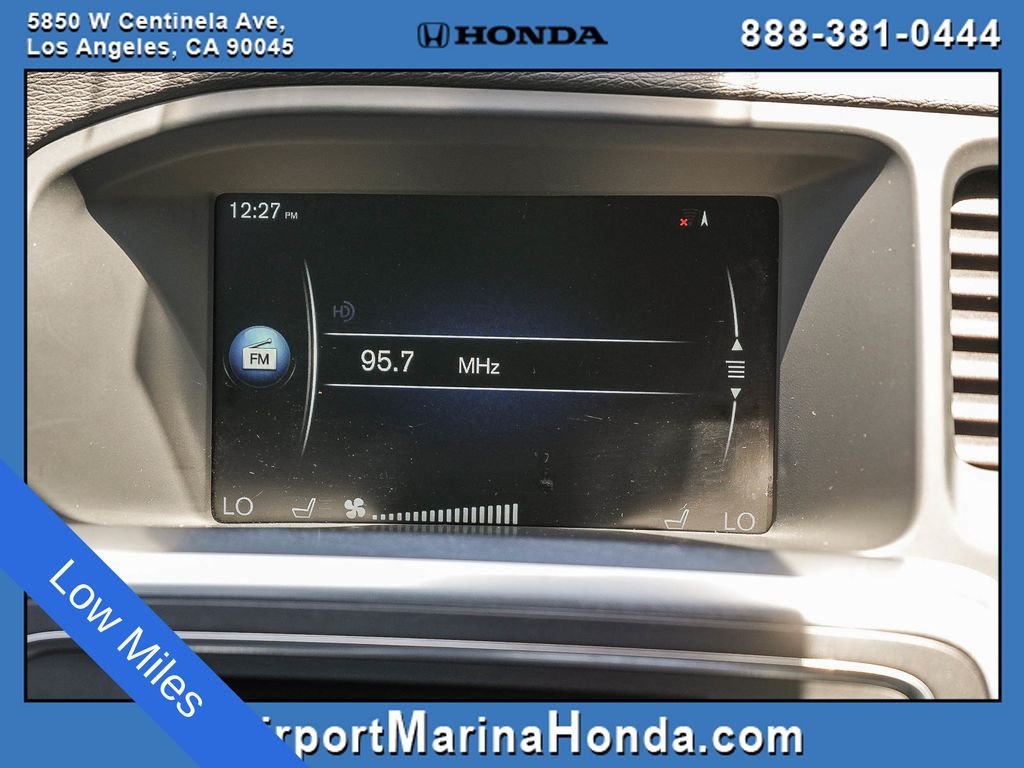 Used 2015 Crystal White Pearl Volvo T6 R-Design image 24